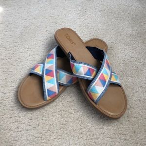 Ladies Toms sandals
